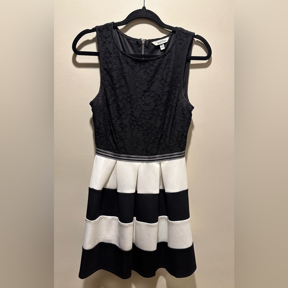 Black and white dress